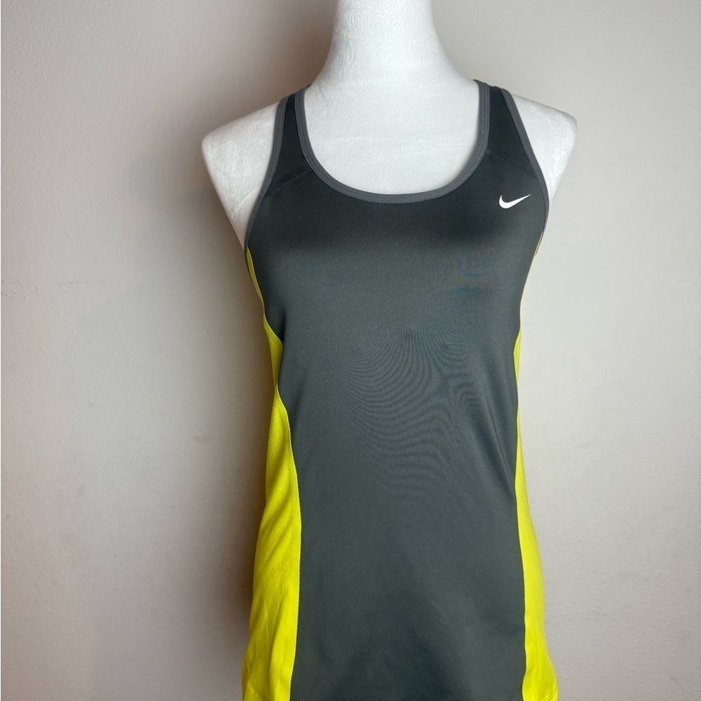 Nike Dri-FIT Women’s Gray Yellow Sleeveless Athletic Tank Top Size L